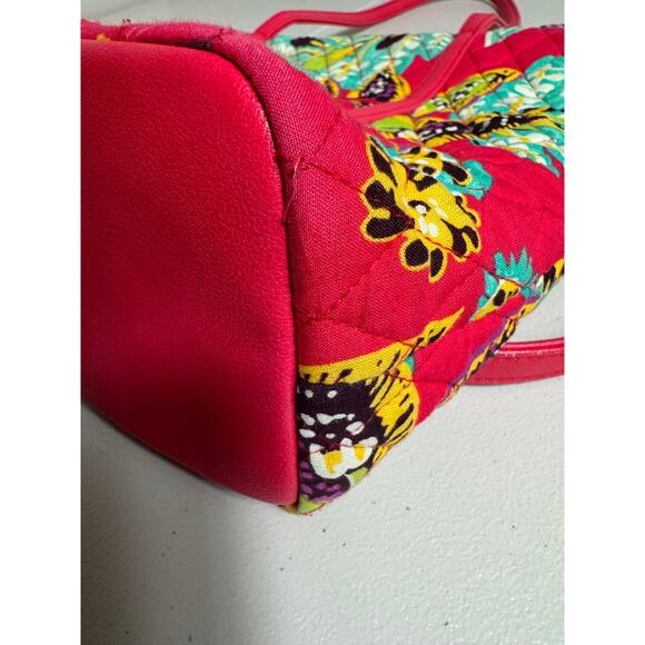 Vera Bradley Rumba quilted tote purse zip close vegan leather bottom & straps - Picture 7 of 12
